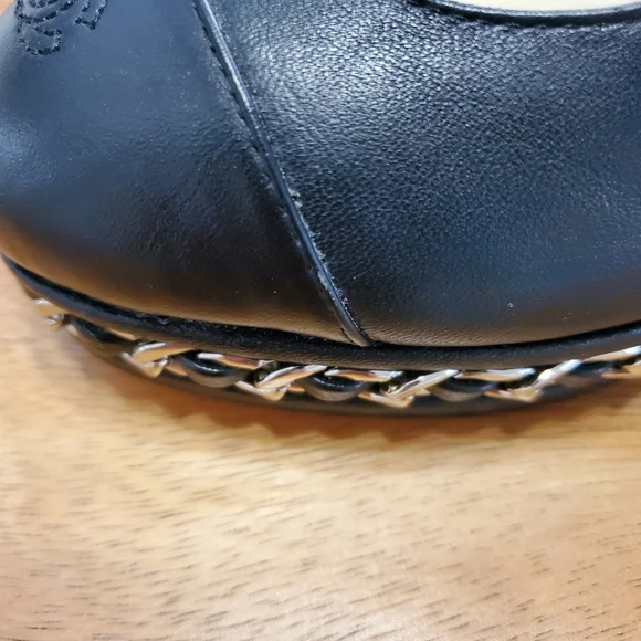 Authentic Chanel Black Pumps - Picture 11 of 16